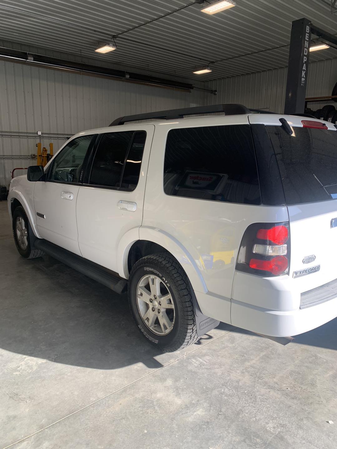 SOLD***2007 Ford Explorer XLT 4×4 with a 4.0 liter V6 motor